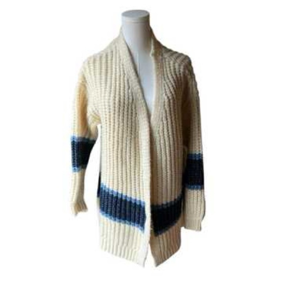 Women's chunky knit white and blue Colorblock cardiagan  XL